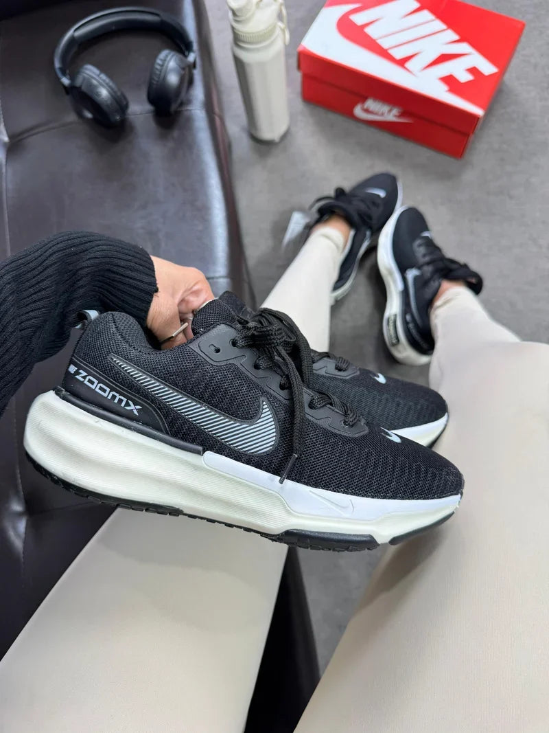 Tênis Air ZoomX Invencible Run 3