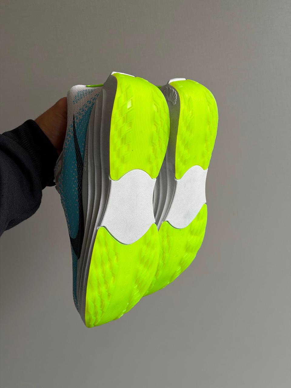 Tenis Esportivo Zoom Pegasus 42 - Azul/Verde