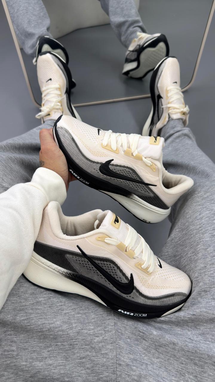 Tênis Air Zoom Esportivo Pegasus 42 - off white preto