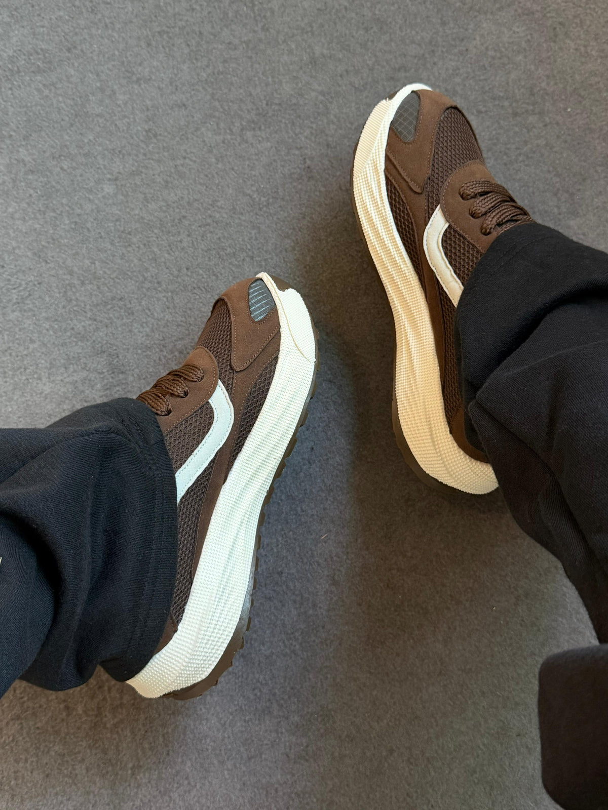 Tenis Ultrarange Neo 2.0 - Marrom