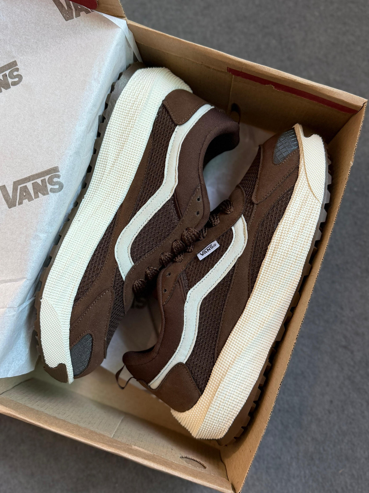 Tenis Ultrarange Neo 2.0 - Marrom