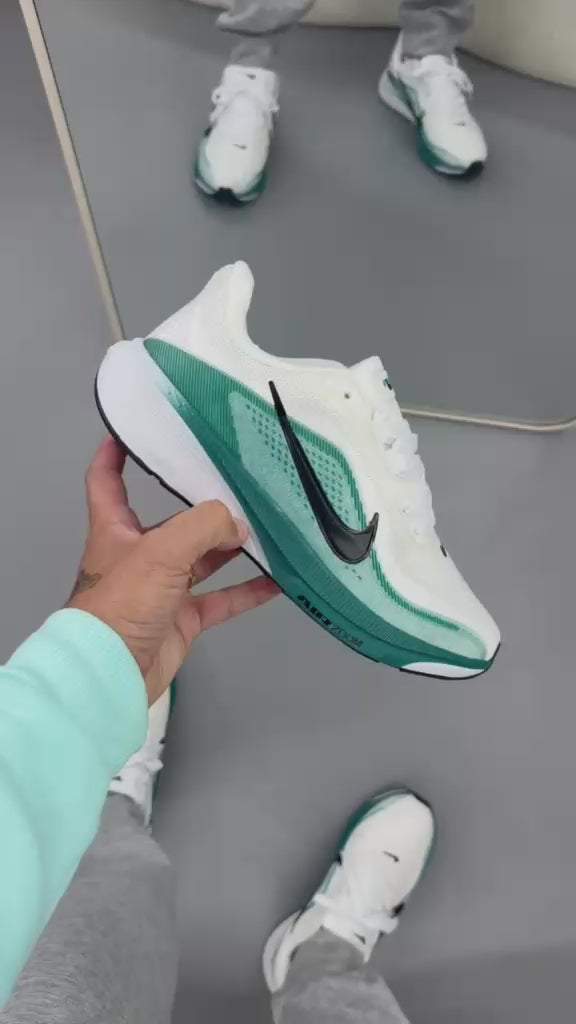 Tênis Air Zoom Esportivo Pegasus 42 - Acqua